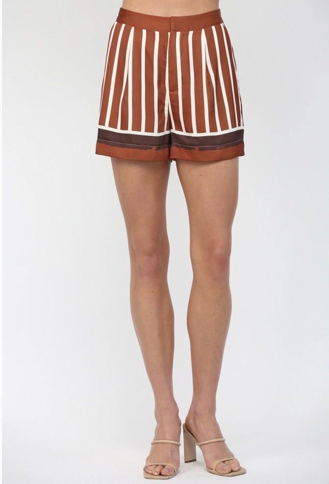 Graphic Pattern Shorts